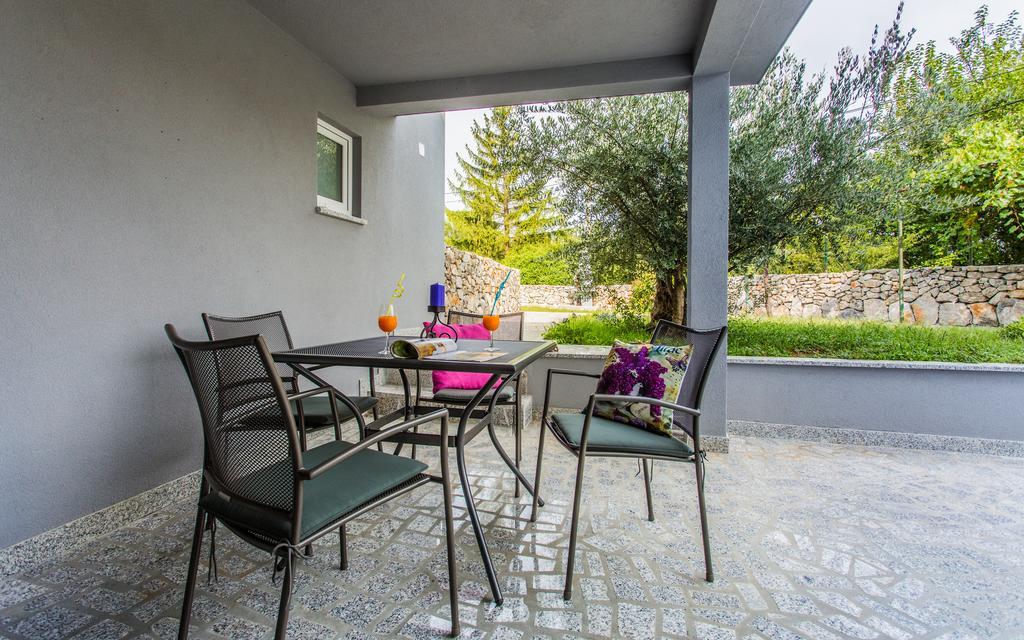 Sunrise Apartment Risika Exterior photo